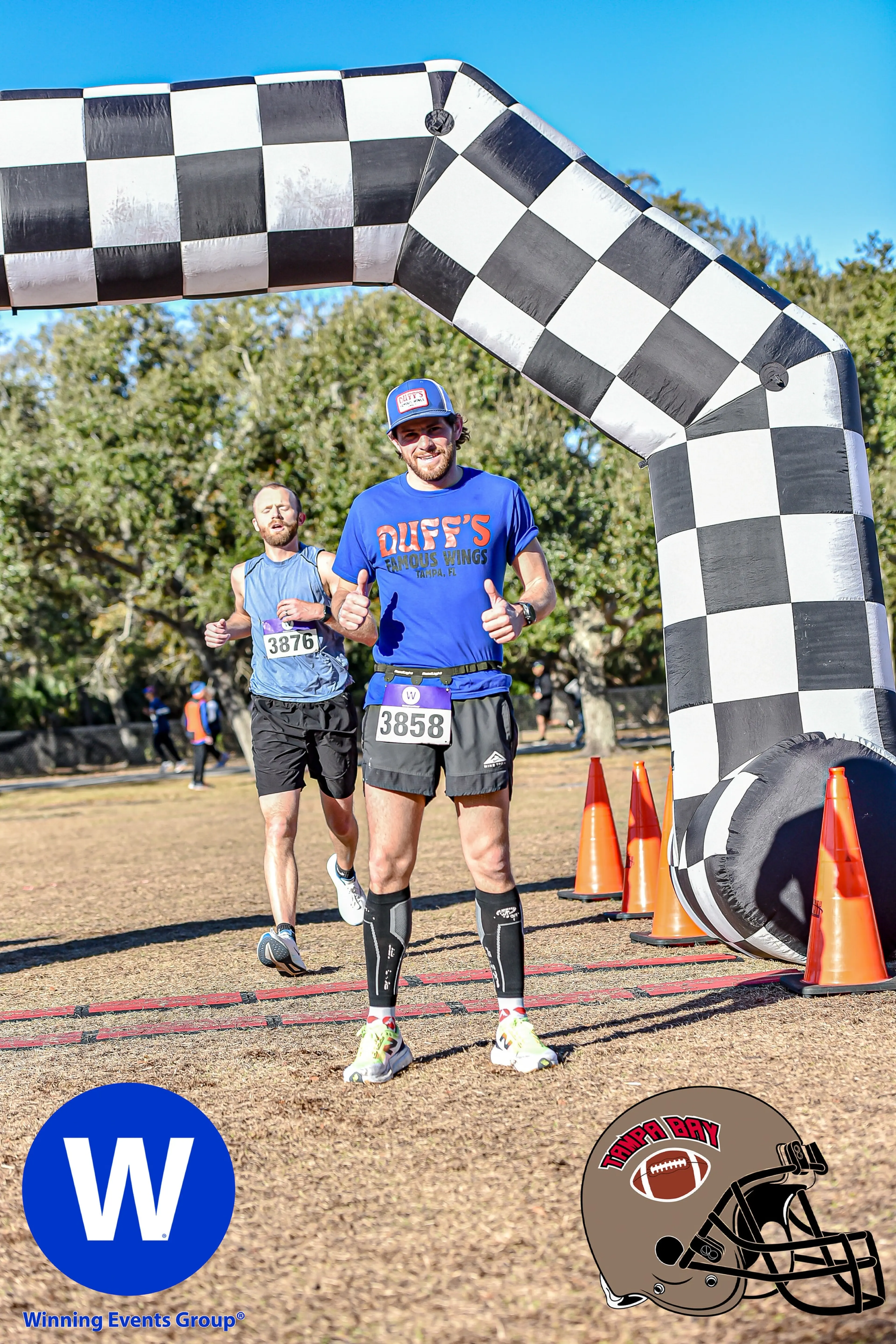 Bib 3876 - Photos